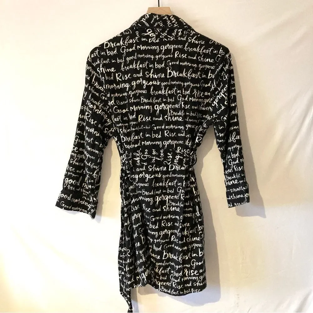 Kate Spade Dream a Little Dream Flannel Robe Medium Black White Script Words